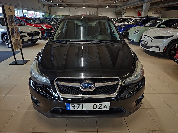 Subaru XV 2 of 5