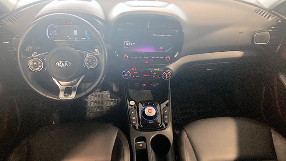 Kia e-Soul 12 of 24