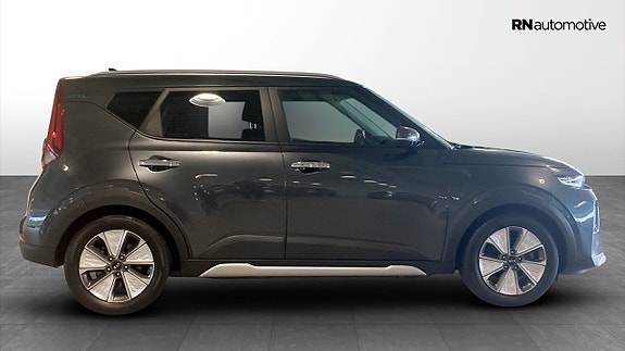 Kia e-Soul 6 of 24