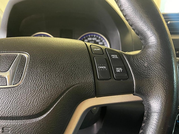 Honda CR-V 9 of 19