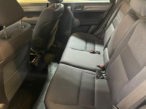 Honda CR-V 15 of 19