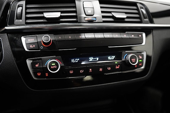 BMW 118i 14 of 19