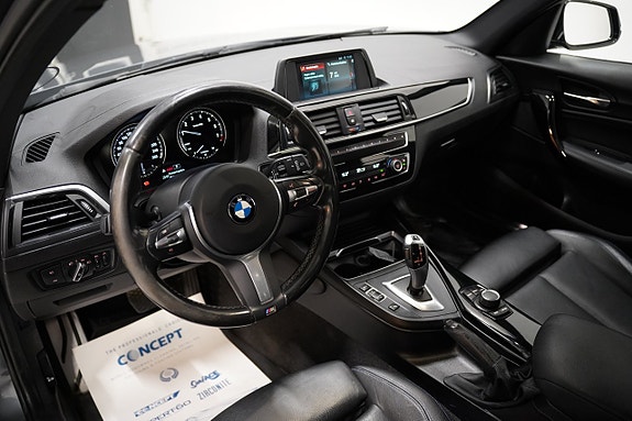 BMW 118i 7 of 19