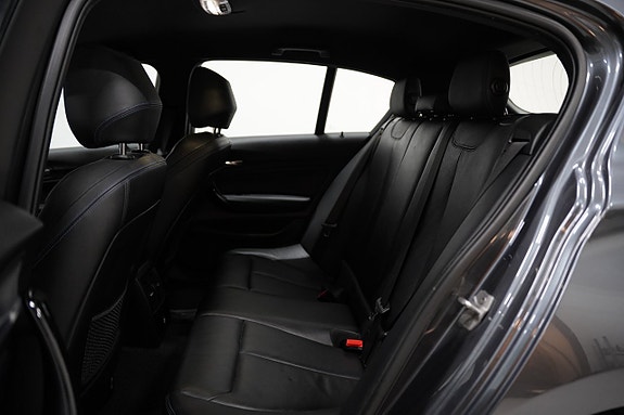 BMW 118i 17 of 19