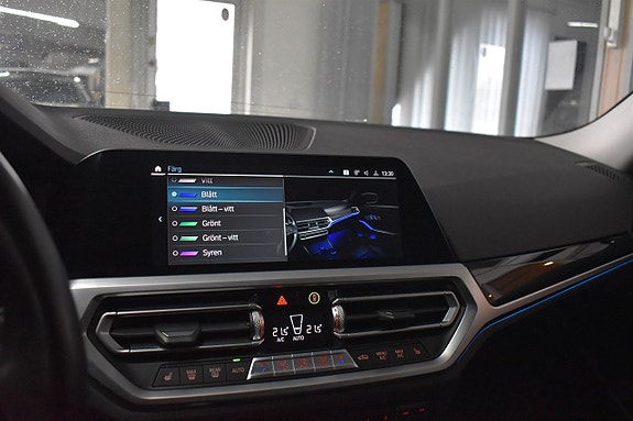 BMW 330e 16 of 21
