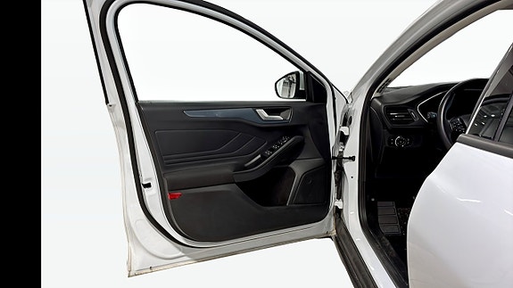 Ford Focus 11 of 12