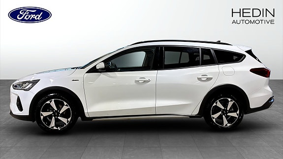 Ford Focus 6 of 12