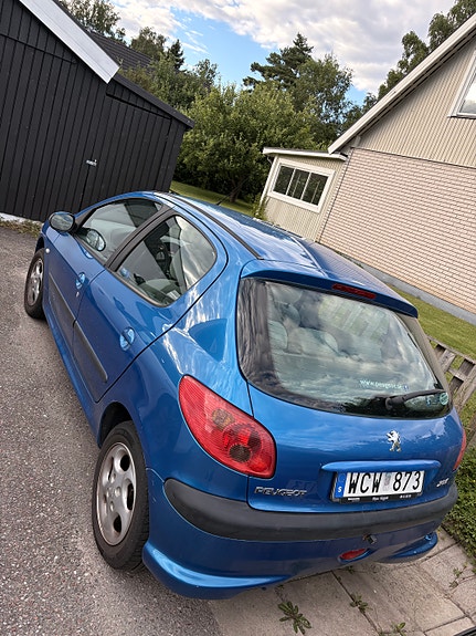 Peugeot 206 3 of 5