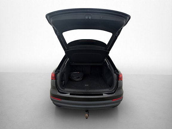 Audi Q3 27 of 30