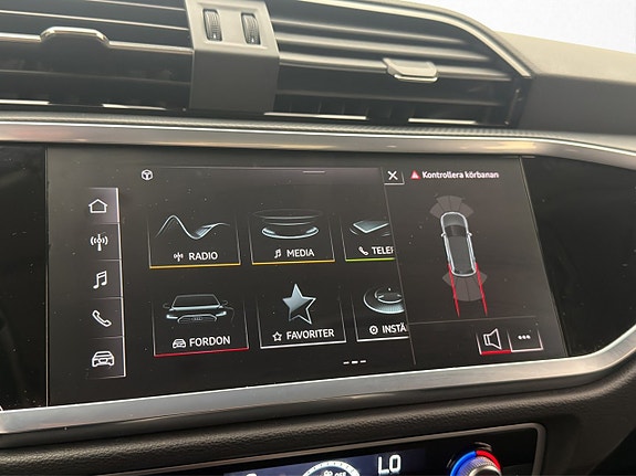 Audi Q3 20 of 30