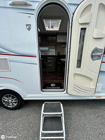 Kabe Imperial 780 TDL KS 4 of 21