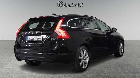 Volvo V60 4 of 21