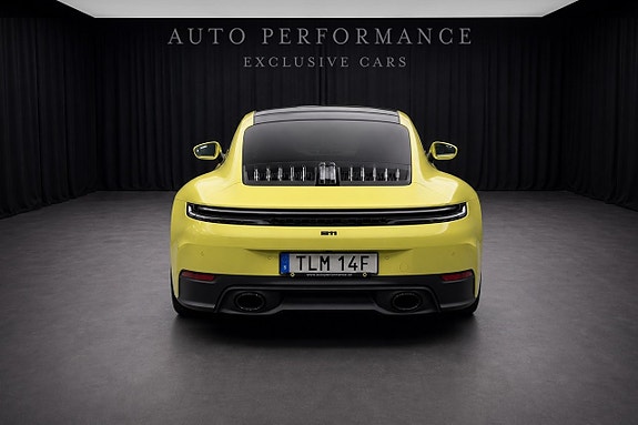Porsche 911 4 of 11