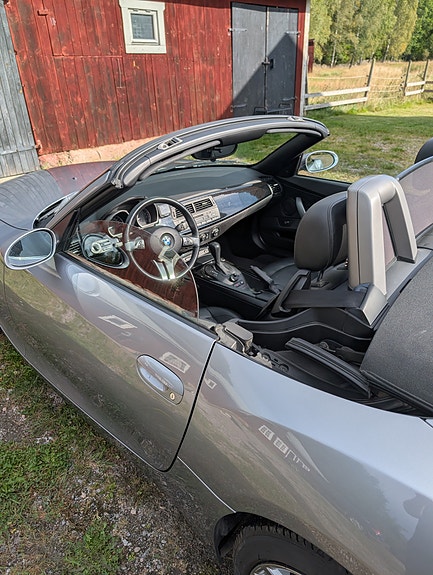 BMW Z4 2 of 5