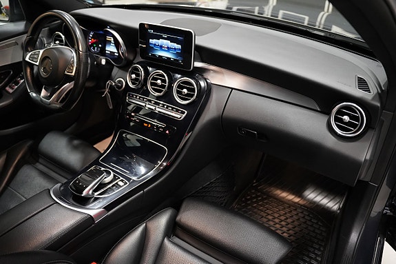 Mercedes-Benz C220 d 10 of 21
