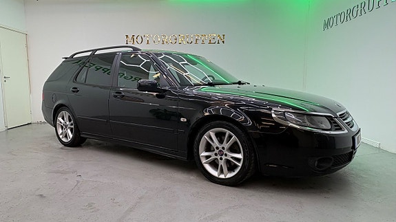 Saab 9-5 2 of 5