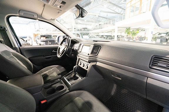 Volkswagen Amarok 21 of 21