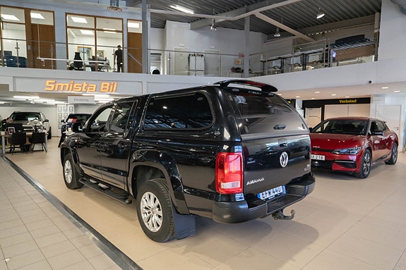 Volkswagen Amarok 8 of 21