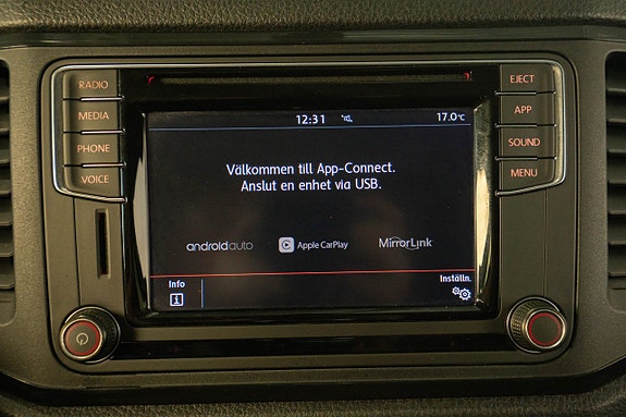 Volkswagen Amarok 17 of 21