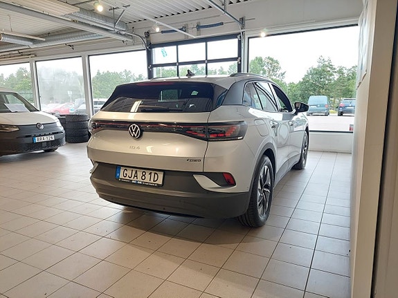 Volkswagen ID.4 4 of 5