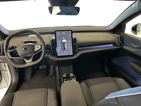 Volvo EX30 8 of 10