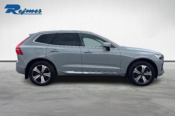 Volvo XC60 23 of 25