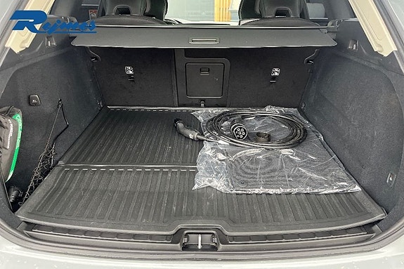 Volvo XC60 17 of 25