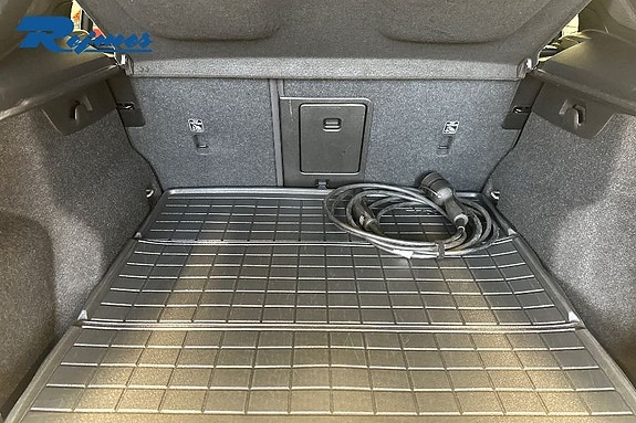 Volvo XC40 18 of 20