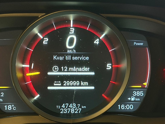 Volvo XC60 15 of 21