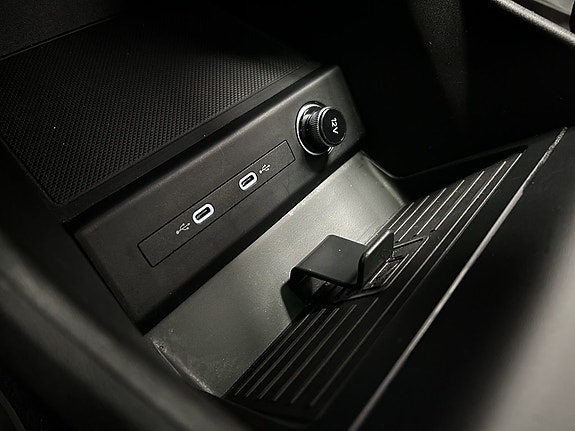 Audi Q4 e-tron 24 of 27