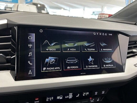 Audi Q4 e-tron 17 of 27
