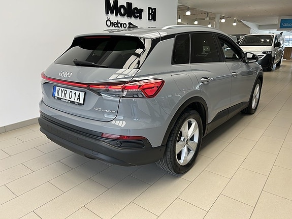 Audi Q4 e-tron 5 of 5