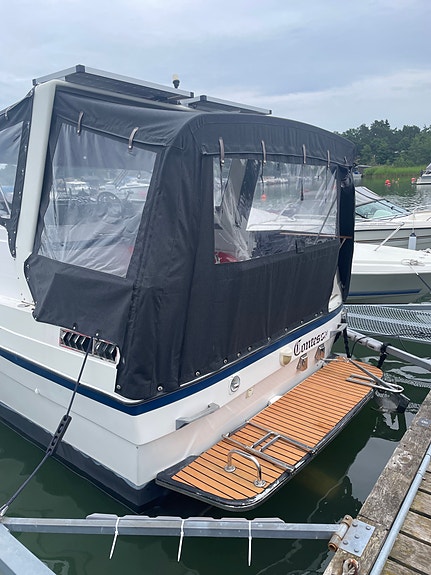 Bayliner 2850 Contessa Sunbridge 3 of 5