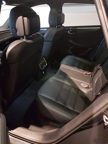 Porsche Macan GTS 12 of 12