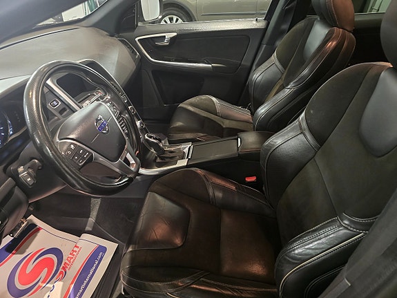 Volvo XC60 10 of 21