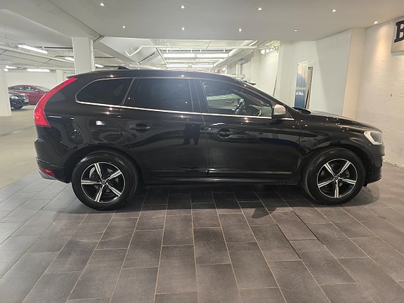 Volvo XC60 4 of 21