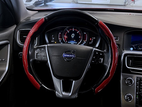 Volvo V60 9 of 17