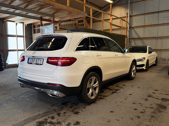 Mercedes-Benz GLC220 d 8 of 21