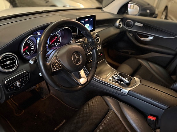 Mercedes-Benz GLC220 d 11 of 21