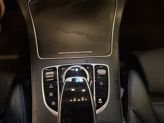 Mercedes-Benz GLC220 d 18 of 21