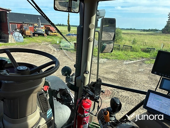 Traktor - John Deere 6150R 13 of 30