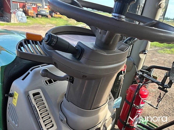 Traktor - John Deere 6150R 19 of 30