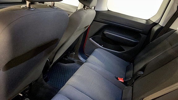 Volkswagen Caddy 11 of 12