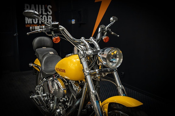 Harley-Davidson Deuce FXSTDI 12 of 13