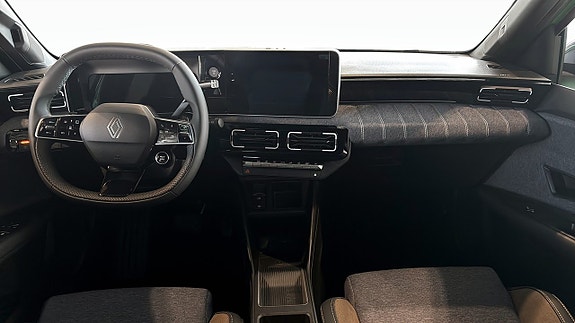 Renault 5 4 of 12