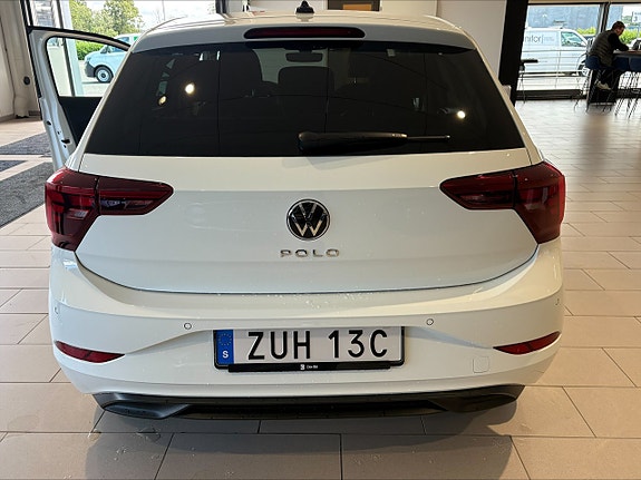 Volkswagen Polo 5 of 8