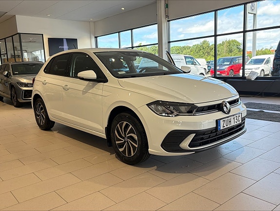 Volkswagen Polo 3 of 8