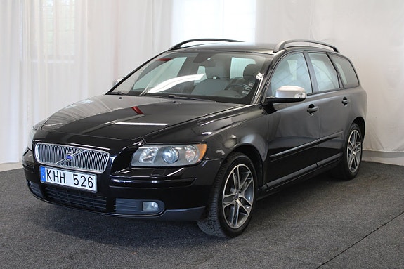 Volvo V50 4 of 5
