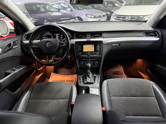 Skoda Superb 11 of 19