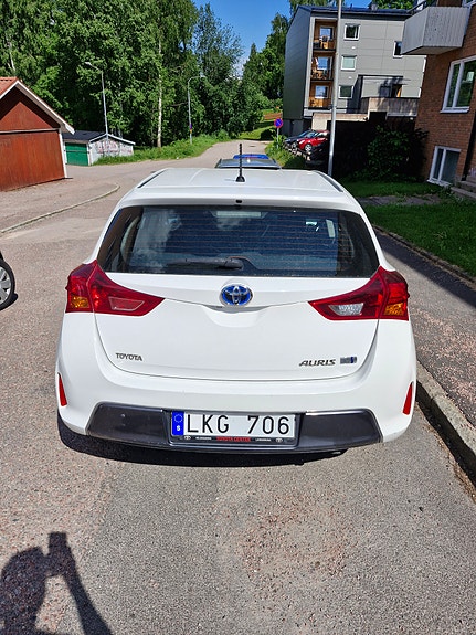 Toyota Auris 5 of 5